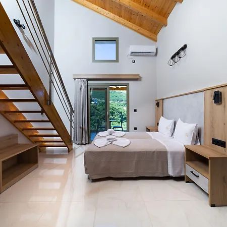 Sky View Kefalonia 2*